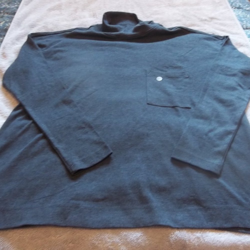 Eddie Bauer Favorite Long sleeve Mock-Neck